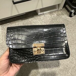 Women’s belt bag